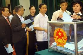 Necesario consultar opiniones sobre el prestigio de dirigentes